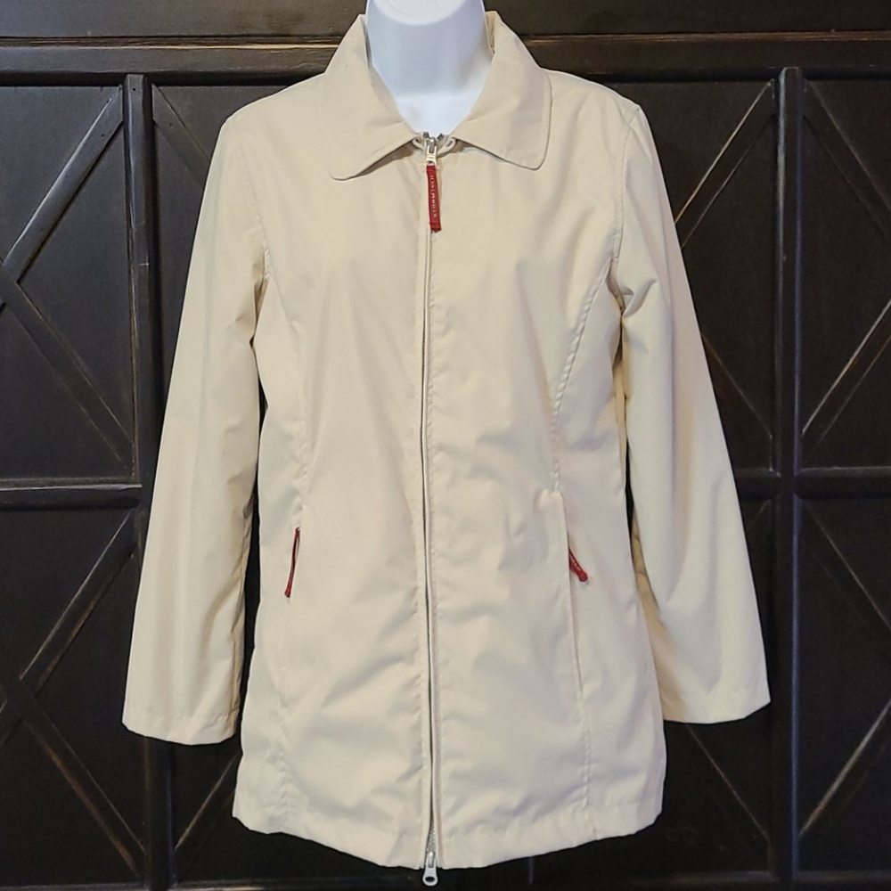 Stormtech cream colored zip up jacket